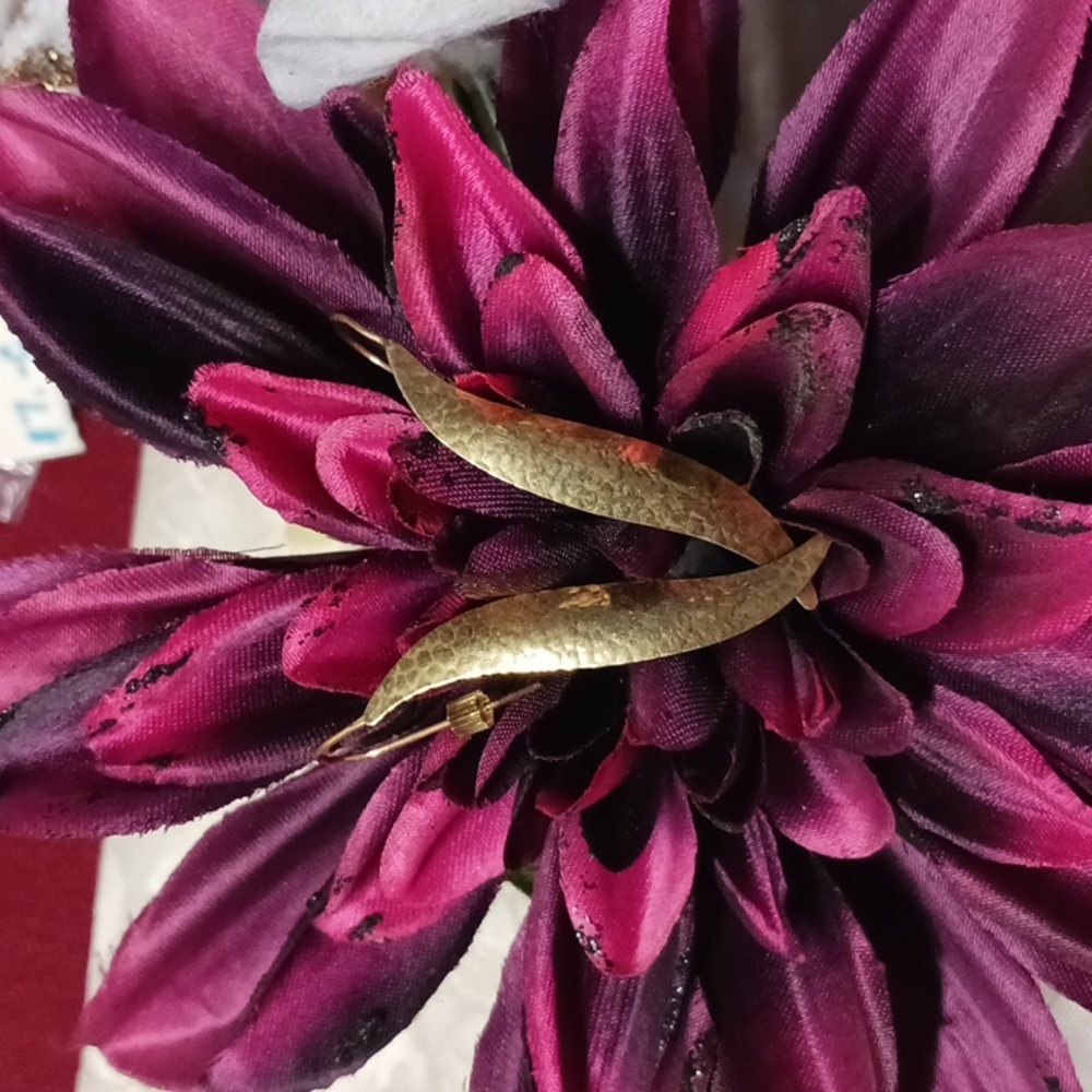 Gold Tone Earings